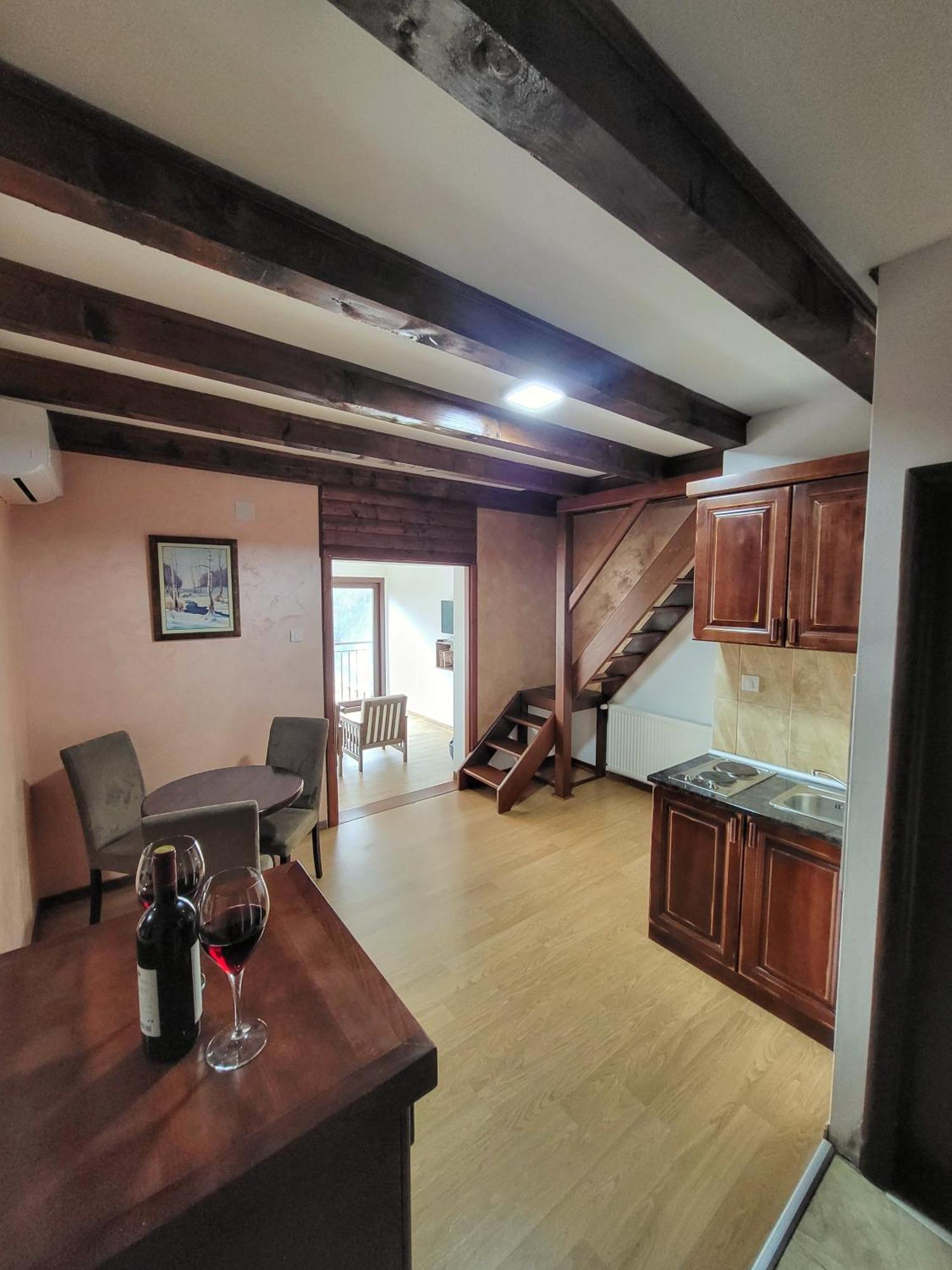 Tarsko Jezero Apartment